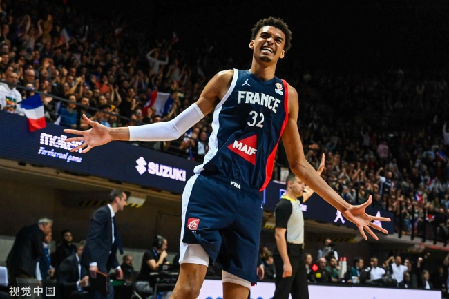  文班亚马22+12马刺惜败魔术  